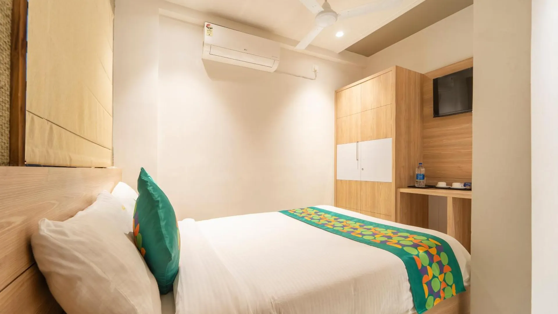 Treebo Mr Motel Mattanur